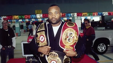 Knockout of the Year; 1998 : Reggie Johnson KO5 Wi...