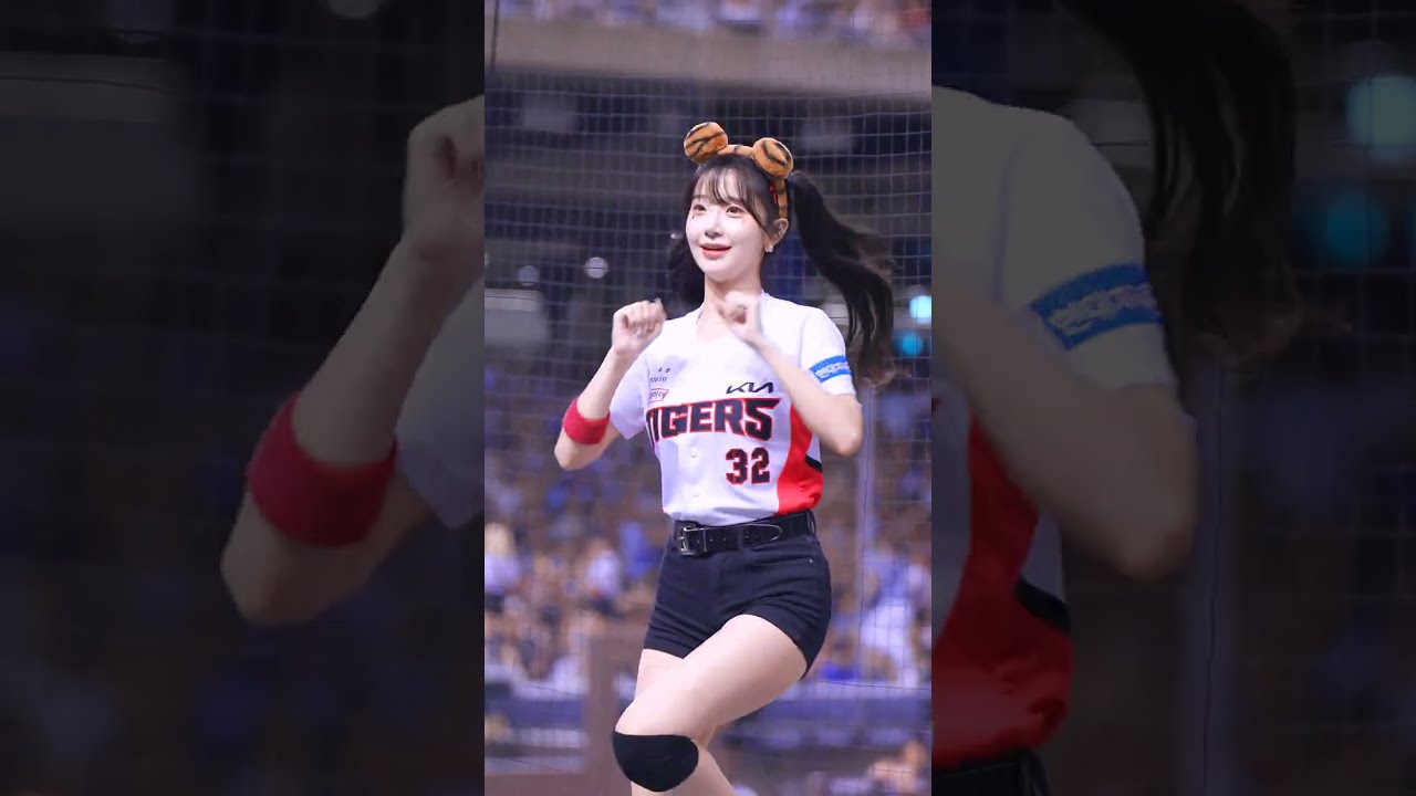 이주은[李珠珢](Lee Ju-Eun)치어리더 '주은이 죽어' 4분동안 고 스트롱 응원