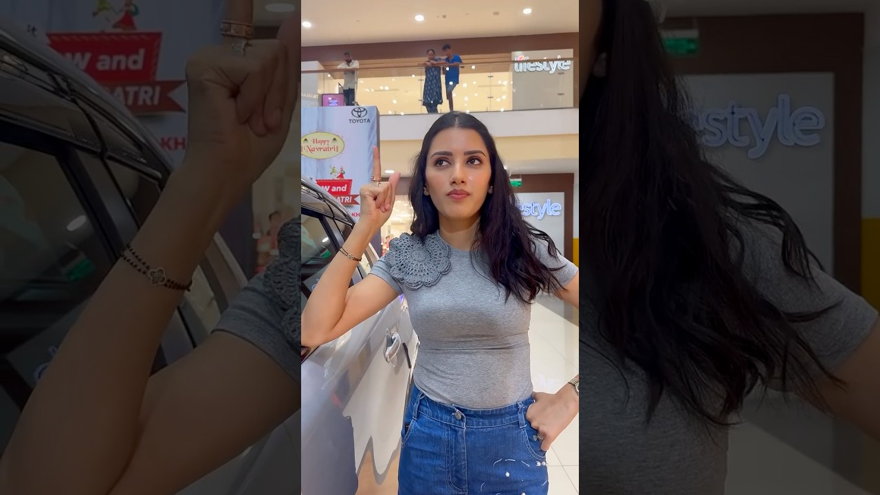 ⁣Mummy Ne Dikhaya Apna Jalwa 😨 #neetubisht #funny #lakhneet #comedy #youtubeshorts #trending #shorts