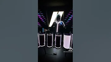 لعيب يا ولد 