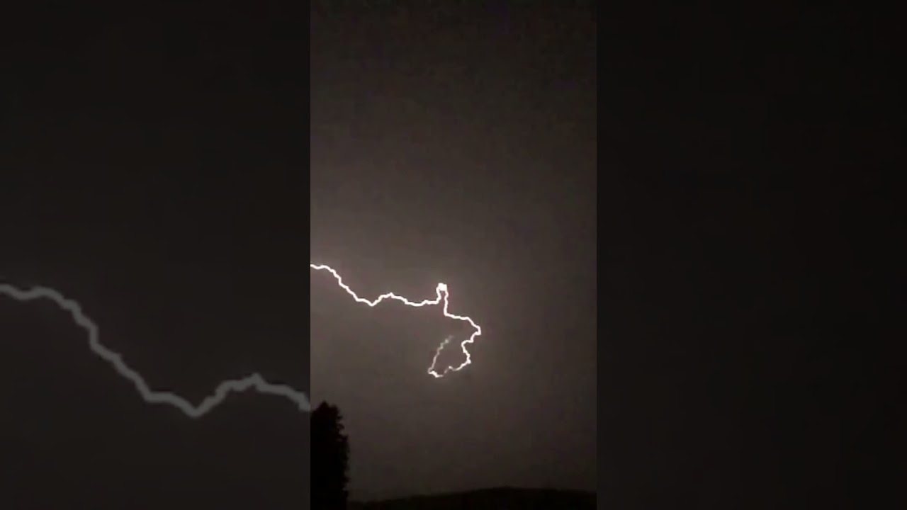 Watch Thunder & Lightning Bolt in the Smoky Mountain,nature sounds on YouTube Watch Thunder & Lightning Bolt in the Smoky Mountain,nature sounds on YouTube