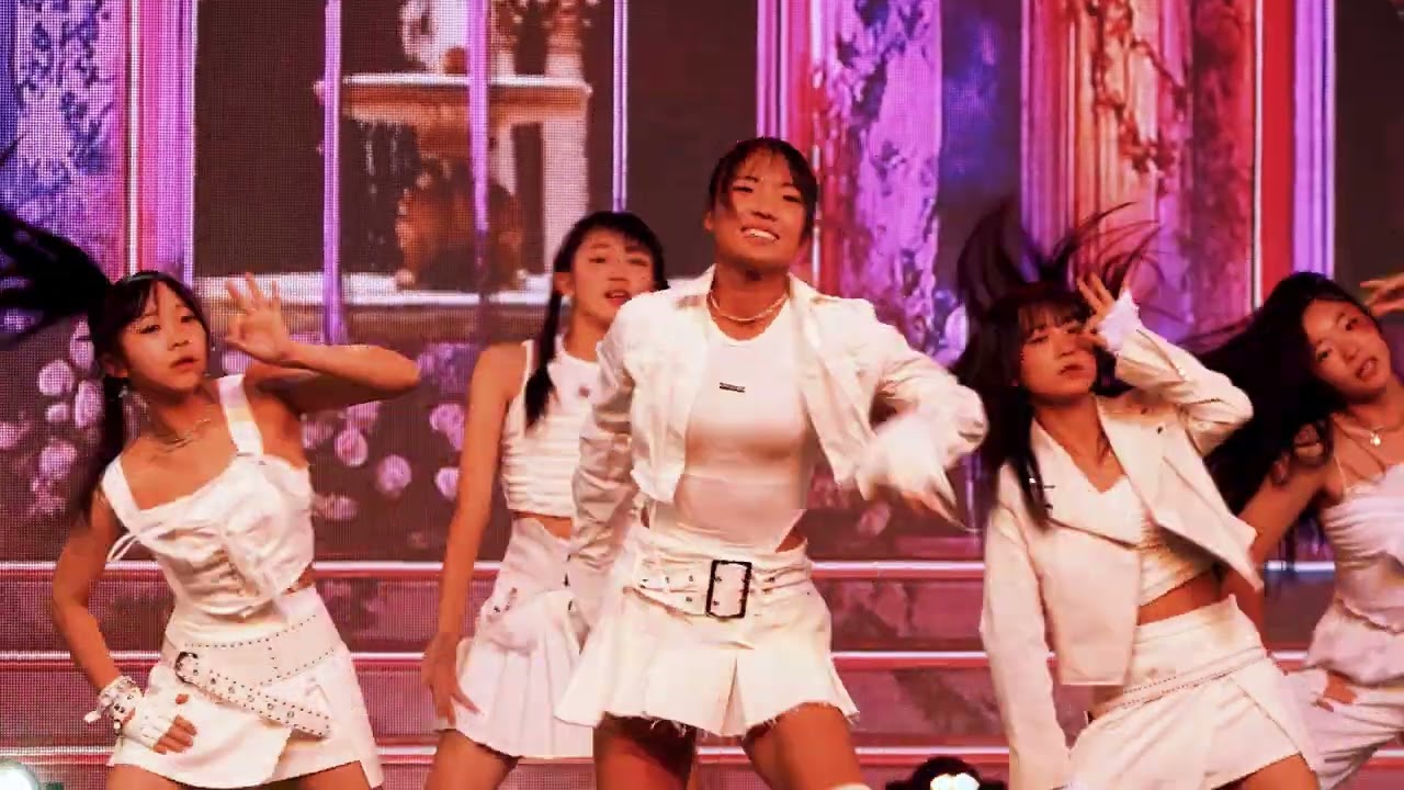【みん】K-POP 90s-00s CD 25点セット ユン・ミレ/パダ等 Multi Cam】izna / Mamma Mia cover by 위즈나 SCD船橋校 中学生