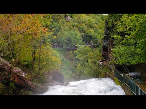 Video: Gryka e lumit Lena dhe burimi