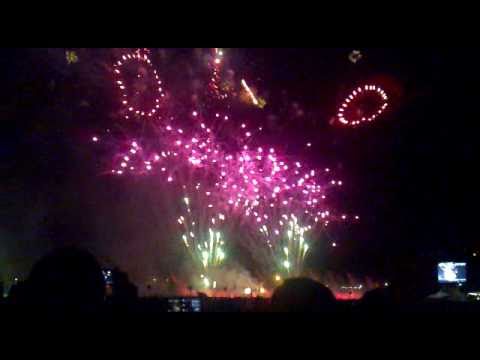 2011高雄燈會2/28開場煙火