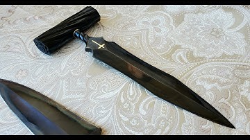 Stigmata, Push dagger custom design by GGK