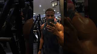 yes I own regular clothes.. #fyp #GymTok #viral #Shorts #trainwithseanharris