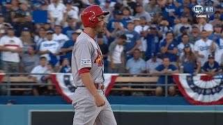 Carpenter clears bases for 7-6 lead