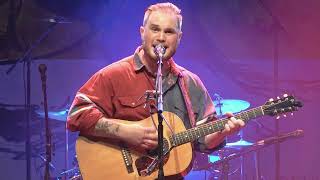 Get Zach Bryan’s ‘Quittin Time’ Tour 2024 Tickets Before They Sell Out