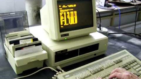 Vintage 1986 Heathkit Computer