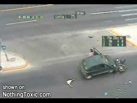 Βίντεο: Έχει τρακάρει το αυτοκίνητό μου;