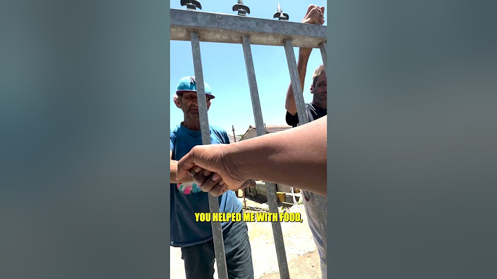 Humanity still exists, see what this brothers did when they saw a hungry man