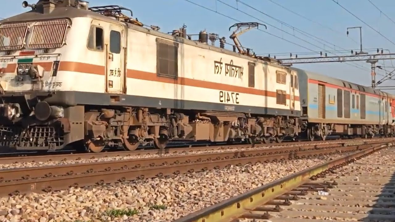 Indian Railway Train 256 ऐसी ट्रेन आपने कभी नहीं देखी होगी मालगाड़ी ...