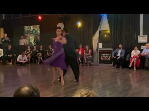 EL ESPIANTE - JULIO DE CARO - JUANA SEPULVEDA & CHICO FRUMBOLI