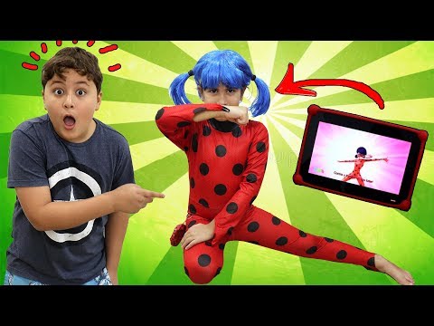 Maria Clara como Ladybug saltou do tablet e JP tenta ajudar ♥ as Ladybug jumped out of the tablet Maria Clara como Ladybug saltou do tablet e JP tenta ajudar ♥ as Ladybug jumped out of the tablet
