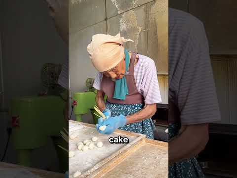 הסבתא בת ה 96 הזאת עדיין מוכרת עוגות פופס 