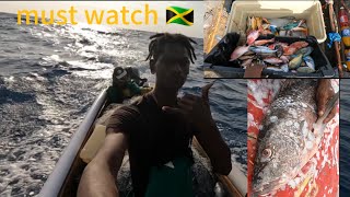 We went 21 miles off the coast of Jamaica 🇯🇲 commercially for the Easter holidays and this happened