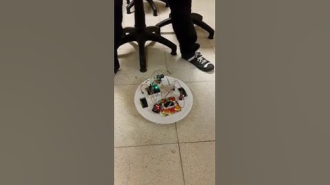 Auto navigation robot