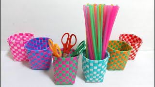Weave a basket from straws สานตะกร้าจากหลอด by มายมิ้นท์
