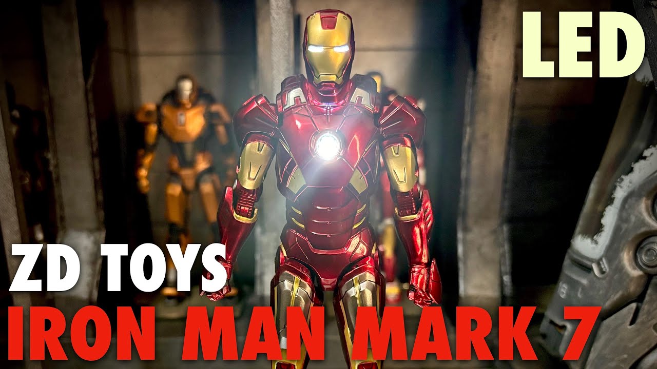 Обзор фигурки Железного Человека ZD Toys Mark 7 со светодиодной подсветкой.