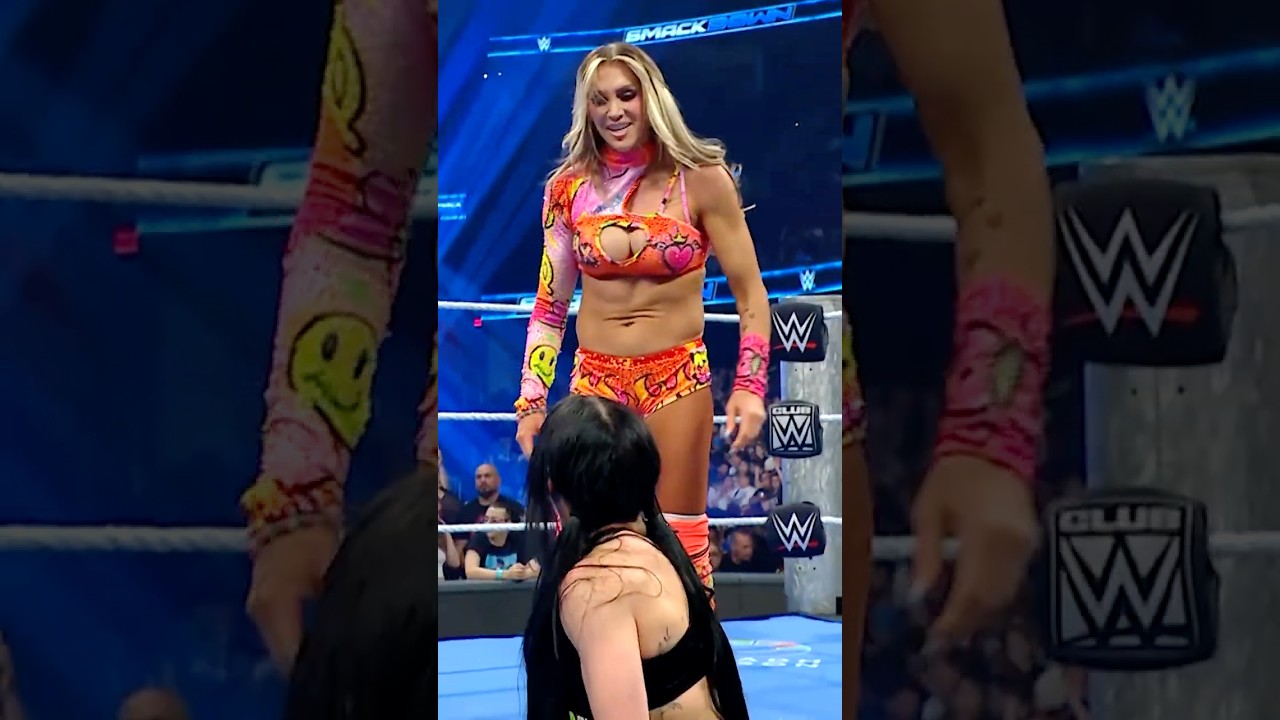 Charlotte Flair & Tatum Paxley tienen una dolorosa victoria antes de Sunday Night's Main Event