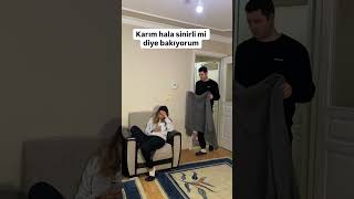 Karim Hala Si̇ni̇rli̇ Mi̇ Di̇ye Bakiyorum (Sinirliymiş😂) Şfet