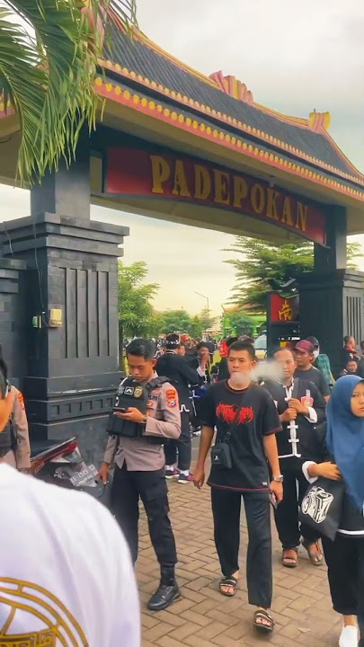 suasana padepokan ikspi kera sakti pusat Madiun