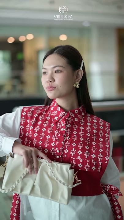 Serayu Outer Red Batik, pilihan sempurna buat kamu yang ingin elegan dan penuh pesona. 🔥