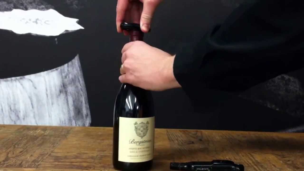 How to use a corkscrew YouTube