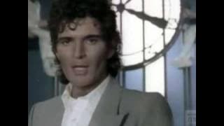 Gino Vannelli - It Hurts to be Love