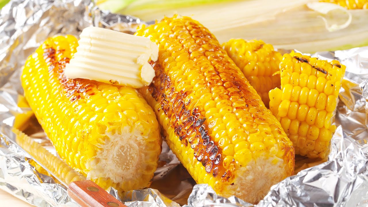 A Top Chef Shares His Secret For Perfectly Tender Grilled Corn on the Cob | Rachael Ray Show