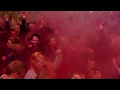 Feest op Stratumseind in Eindhoven omdat PSV landstitel binnen heeft