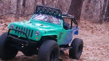 Axial scx10 jeep wrangler falken edition first run