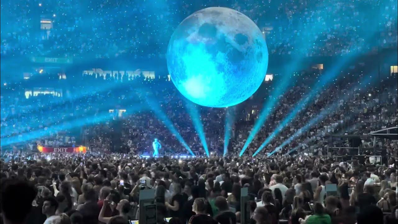 The Weeknd I Feel It Coming in Johan Cruijff Arena Amsterdam 24 juni 2023 YouTube The Weeknd I Feel It Coming in Johan Cruijff Arena Amsterdam 24 juni 2023 YouTube