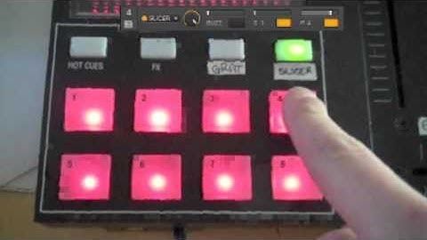 Novation Twitch Traktor Slicer demo [Link in Description]