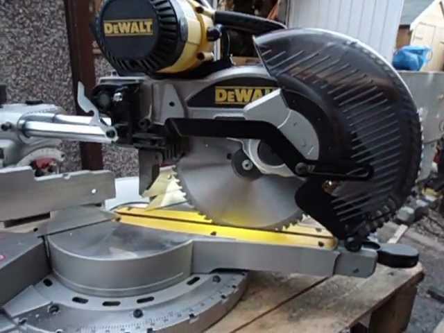 DEWALT DW717 XPS 240V