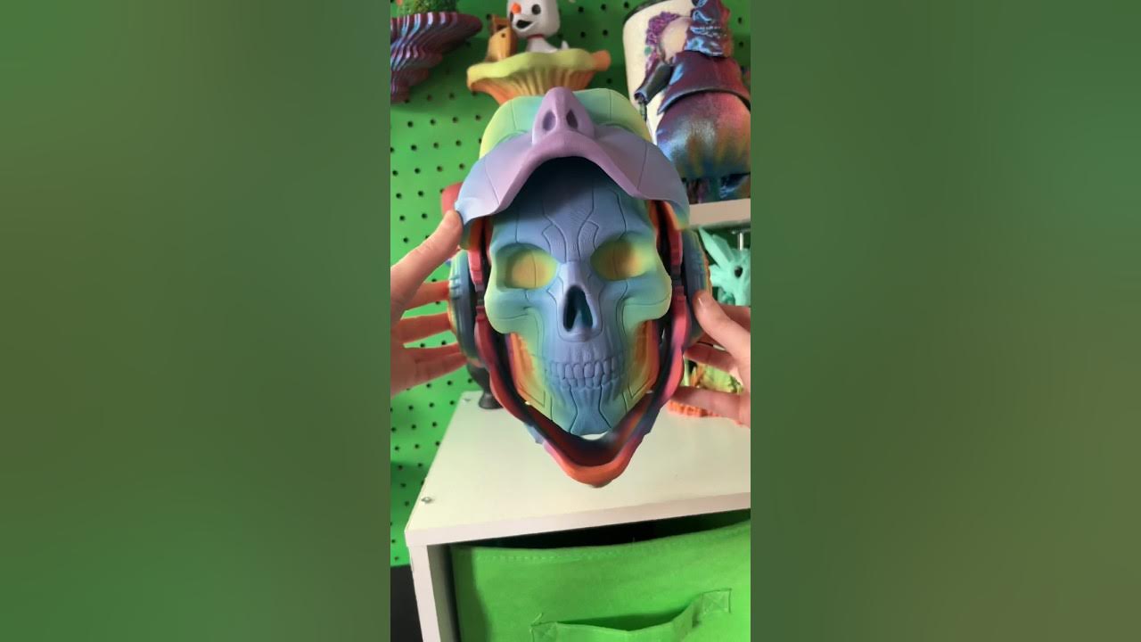 Life size skull droid file is from pipe cox youtube