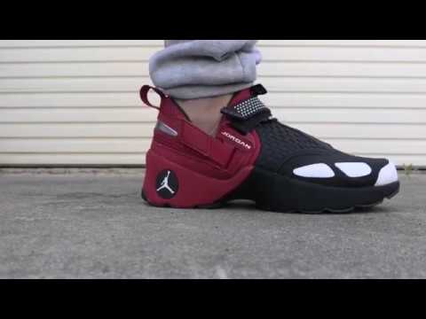 jordan trunner lx black red