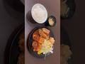 【堺市】昭和４９年創業の老舗　とんかつ・洋食専門店《味の店一番なかもず本店》で　スペシャル盛り合わせ定食（ヘレカツ・トマトチーズカツ）と唐揚げをご飯大盛りで頂く　大阪グルメ／堺市グルメ／満腹／食べ歩き