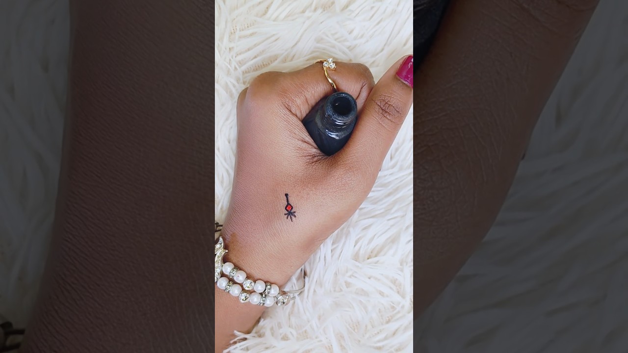 perfect bindi for college girls 