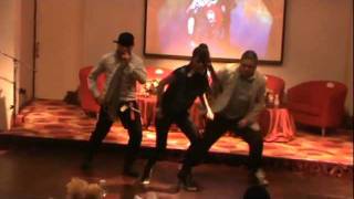 'Raja Gelek' by One Nation Emcees(KL Fest 2011 Soft Launch-KL Tower) screenshot 4