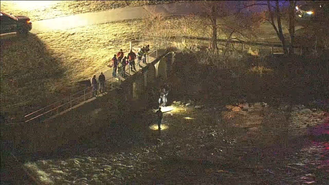 Investigation underway after body found in Fox River, South Elgin fire ...