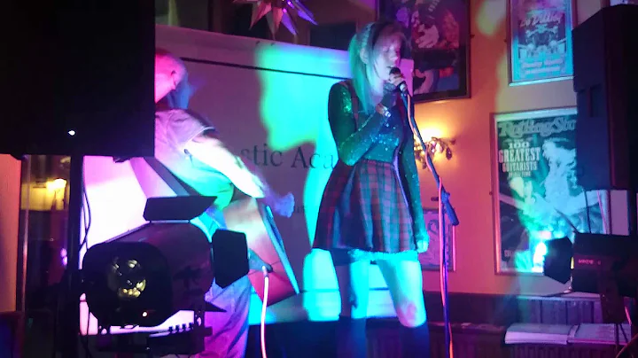 Cara  duet with Gary Platts at the Acoustic Academy