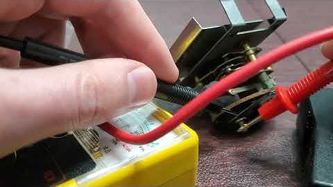 How to Fix an Antique Car Clock