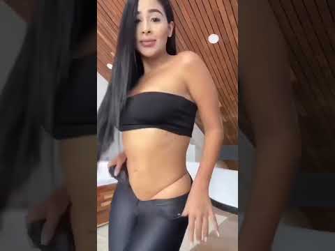 Algerian girl twerking