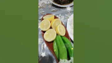 ياعيني ع لملوخية والله انا اكلة ملوكية 