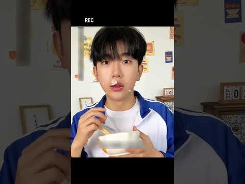 Khi diễn viên bị nổi mụn nhưng vẫn phải quay phim 😂 thumbnail