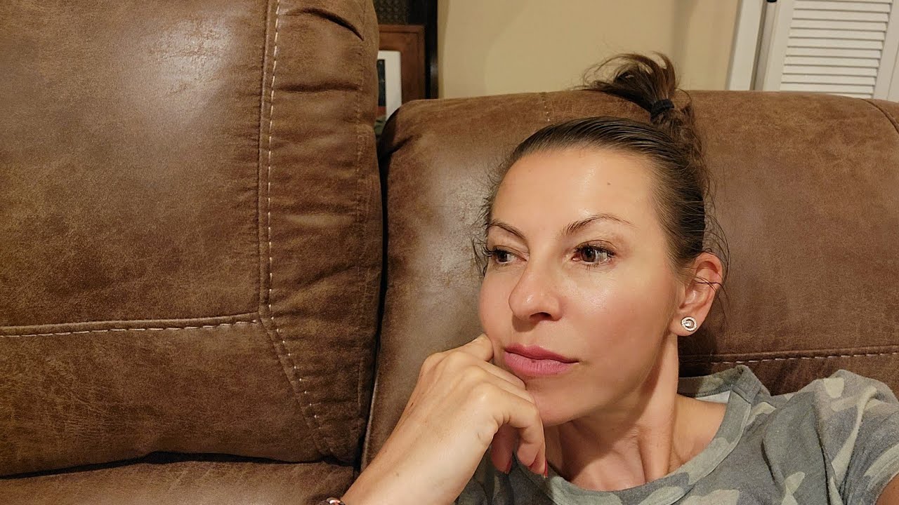 УРОК ЖИЗНИ.МЫ ОБОЗВАЛИ ЛЮДЕЙ А ОНИ НАС СПАСЛИ - YouTube