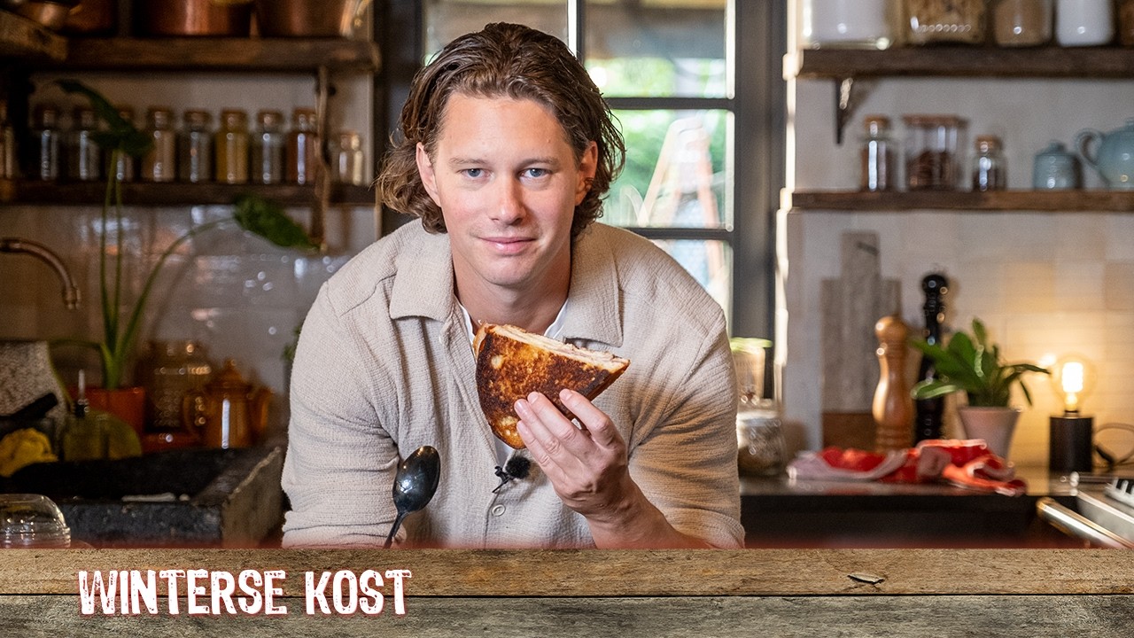 Uiensoep met driekazencroque | Winterse Kost