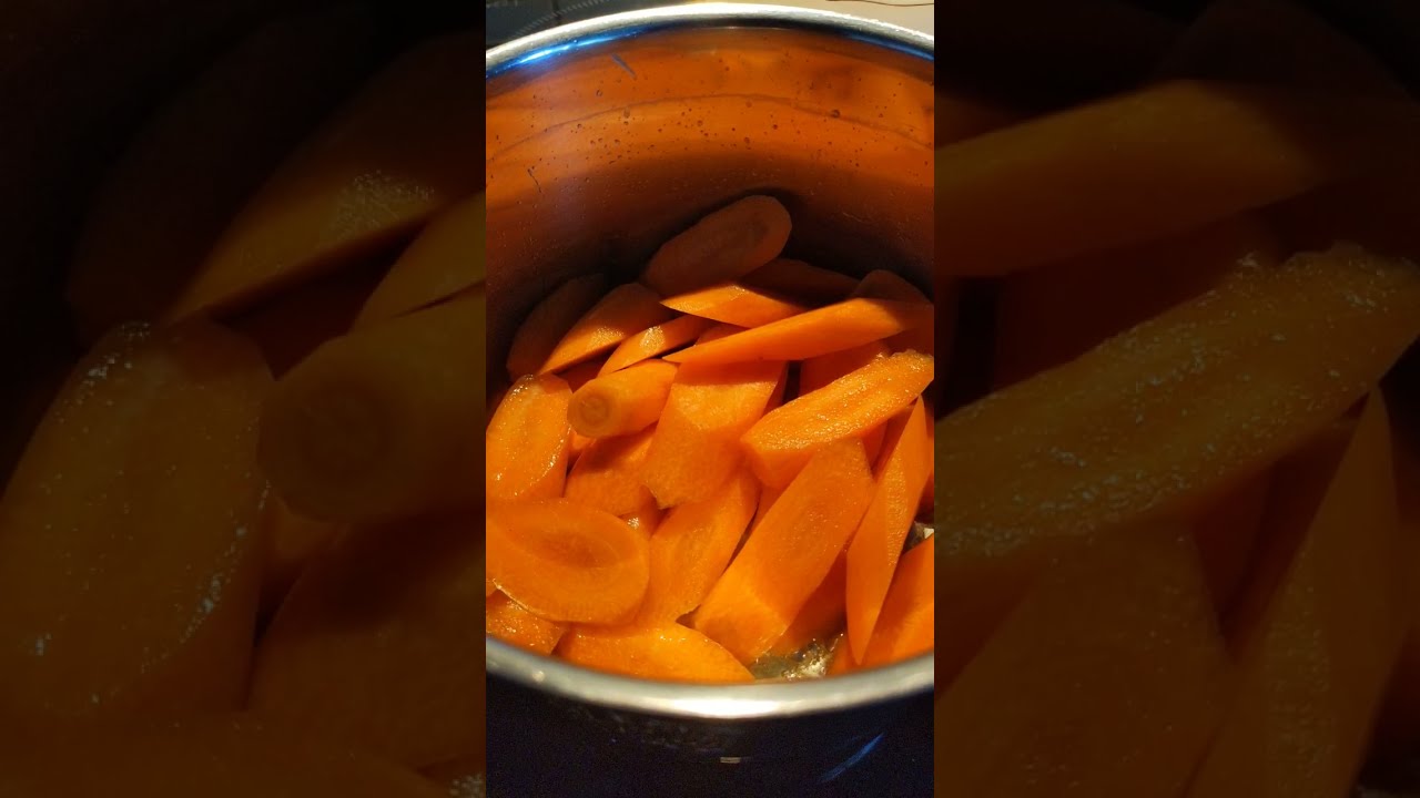 Gedünstete Karotten - YouTube