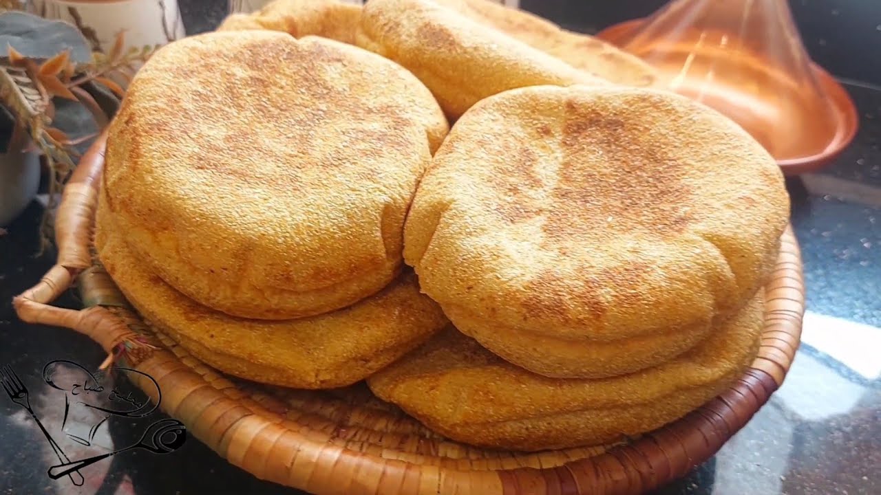  بطبوط أو خبز المطلوع بالقمح الكامل بدون دقيق ابيض صحي %